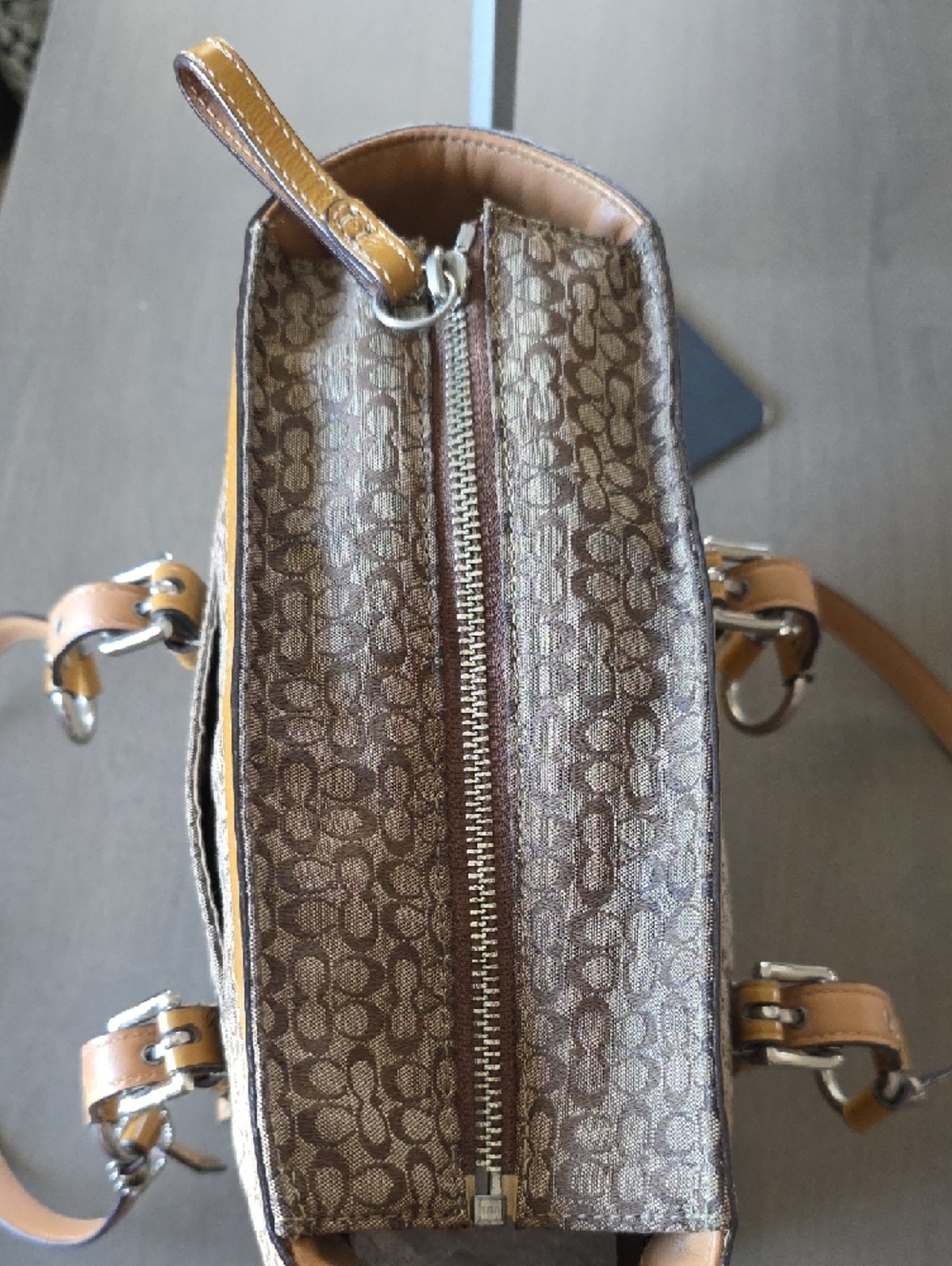 EUC Coach Brown Signature Small C Small Tote - Picture 11 of 12